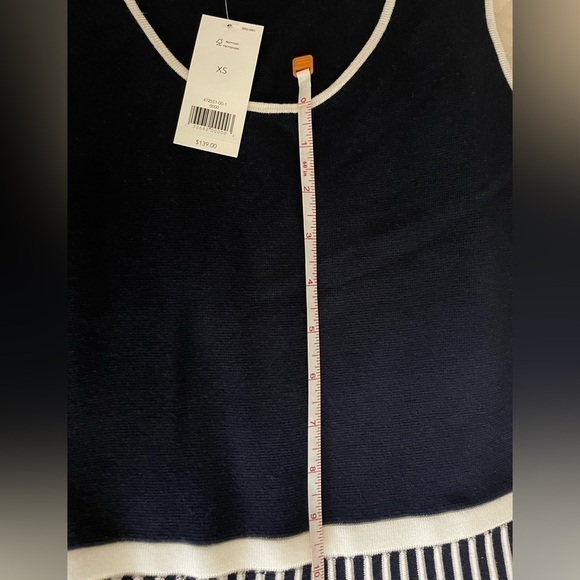 GORGEOUS BANANA REPUBLIC knit sweater dress, tank. Navy blue & white. NWT. XS. - Picture 4 of 9
